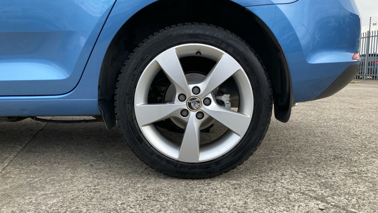 Skoda Rapid Spaceback 1.6 TDI CR SE Tech 5dr Diesel Hatchback